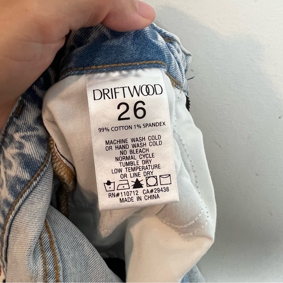 DRIFTWOOD- Gizelle Geometric Embroidered Distressed Light Wash Denim Jeans - Picture 10 of 10